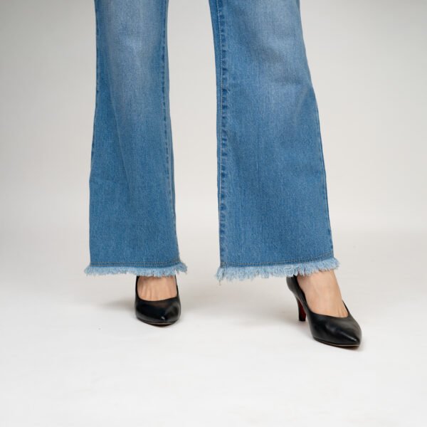 Vintage Fray-Hem Straight Jeans